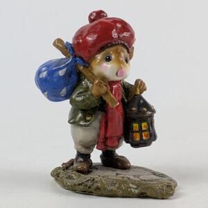 Wee Forest Folk 1995 M-211 Wanderlust Mouse Figurine Lantern Red Hat Signed​